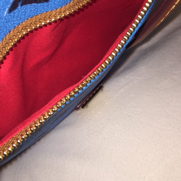 Dooley & Bourke crossbody purse - Picture 4 of 4